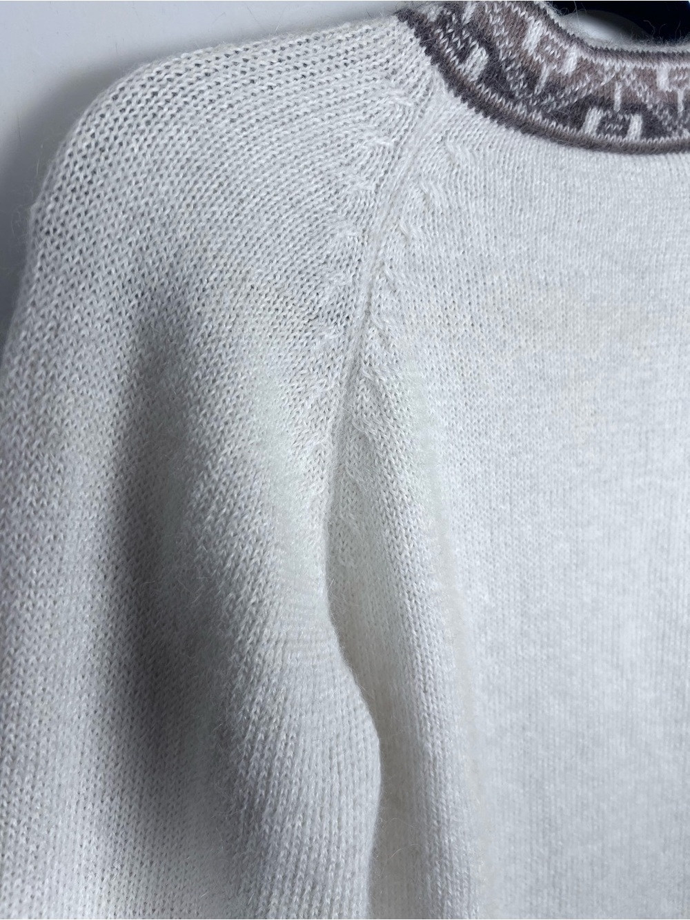 Peruvian Alpaca Knit Sweater Women's Ivory Cream with Geometric Patterned Trim - Picture 7 of 14